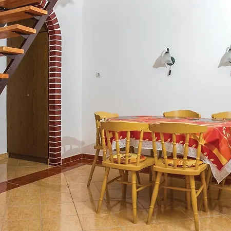 度假居 Beautiful In W/ 2 Bedrooms